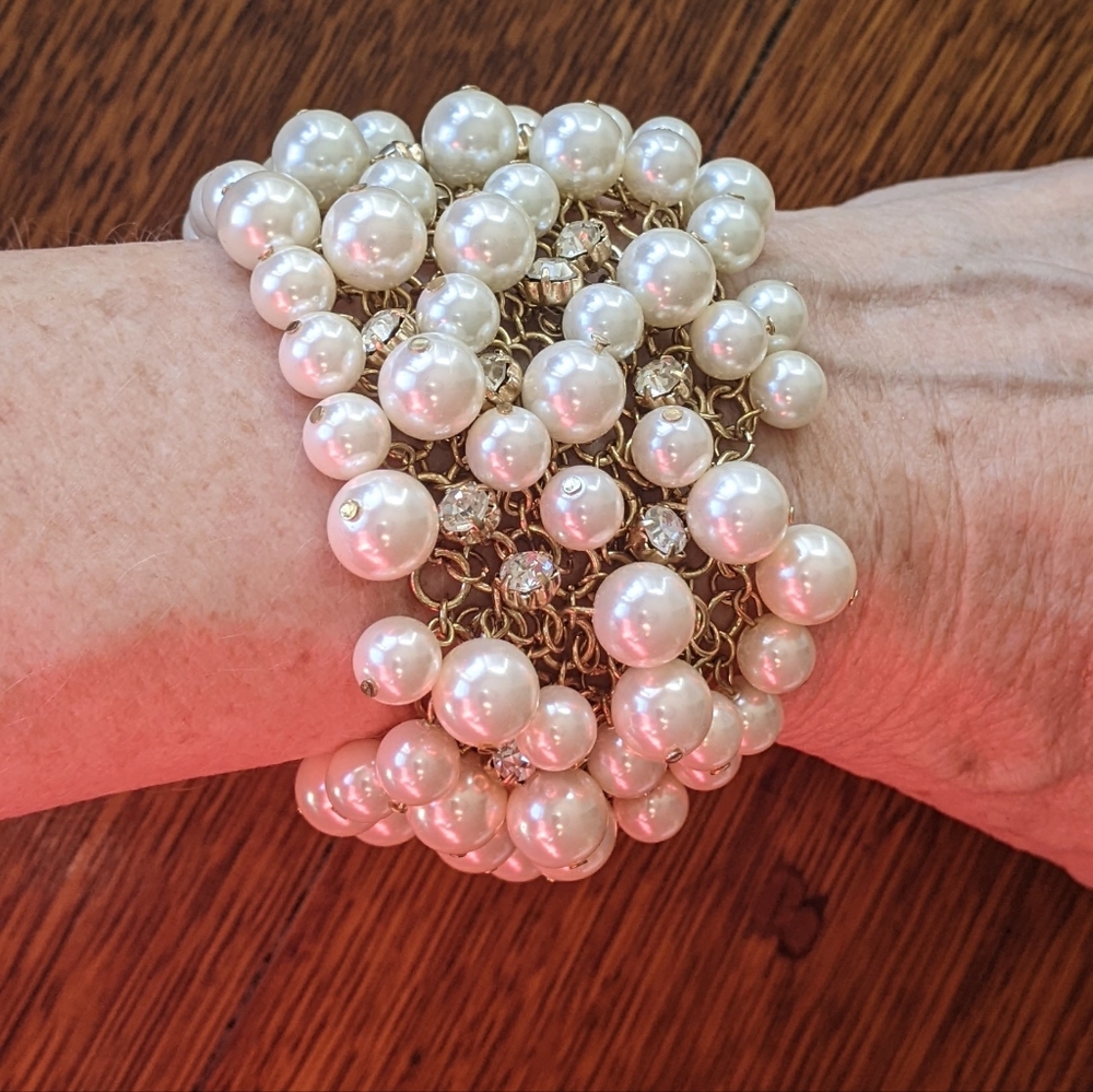Chico's Faux Pearl Rhinestone Gold Tone Bracelet Magnetic Closure